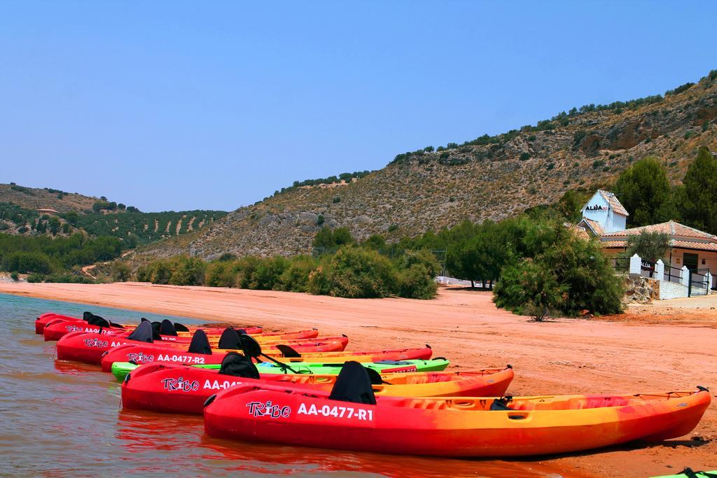 Centro De Ocio Alua Casa Rural Iznajar Lago De Andalucia Екстериор снимка