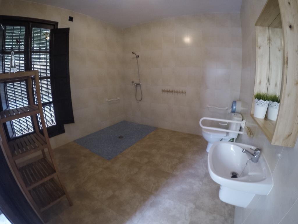 Centro De Ocio Alua Casa Rural Iznajar Lago De Andalucia Екстериор снимка
