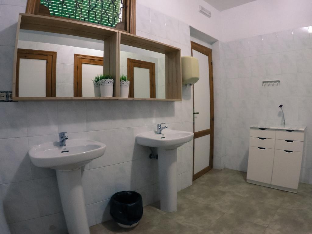 Centro De Ocio Alua Casa Rural Iznajar Lago De Andalucia Екстериор снимка
