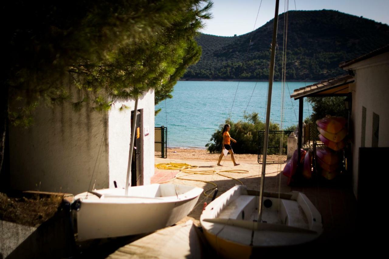 Centro De Ocio Alua Casa Rural Iznajar Lago De Andalucia Екстериор снимка